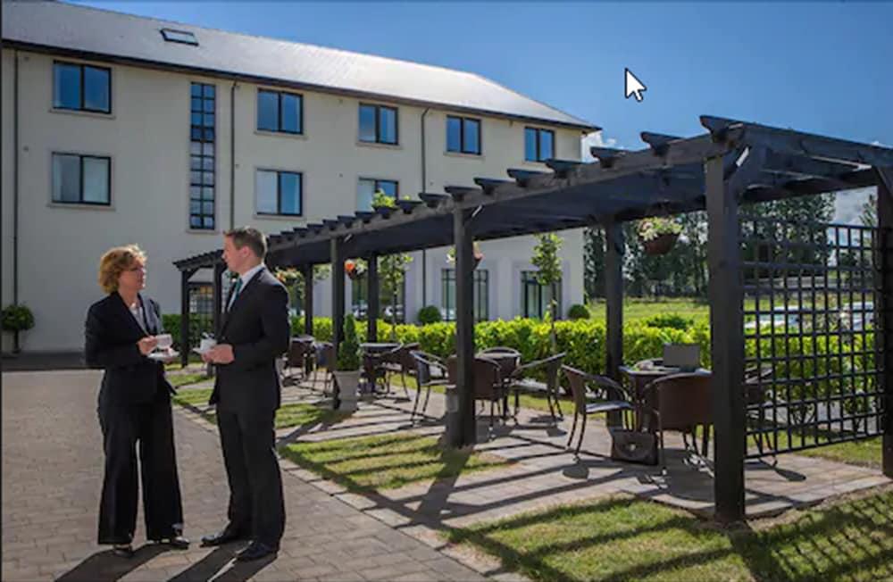 Charleville Park Hotel & Leisure Club Buitenkant foto