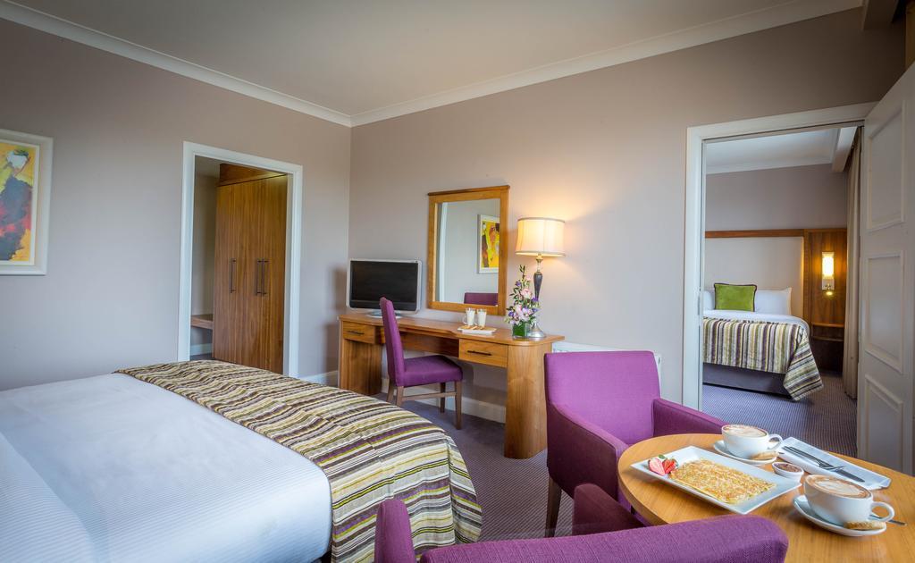 Charleville Park Hotel & Leisure Club Buitenkant foto