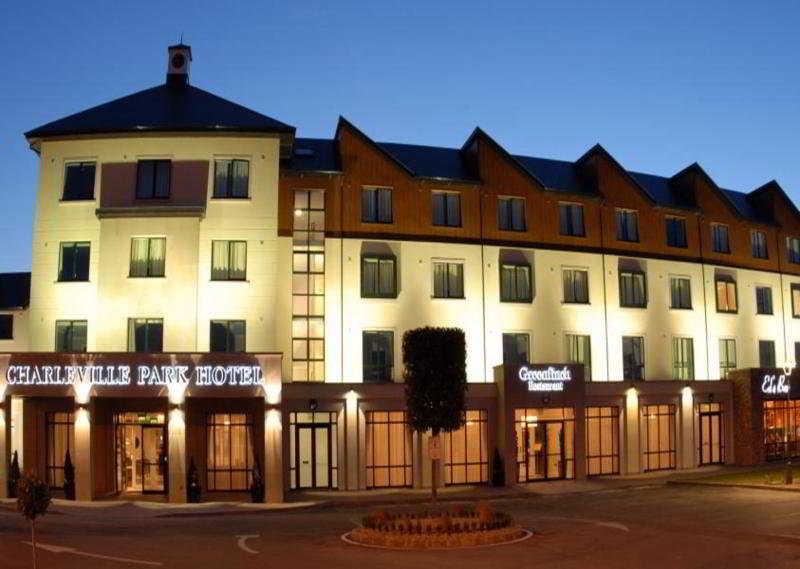 Charleville Park Hotel & Leisure Club Buitenkant foto